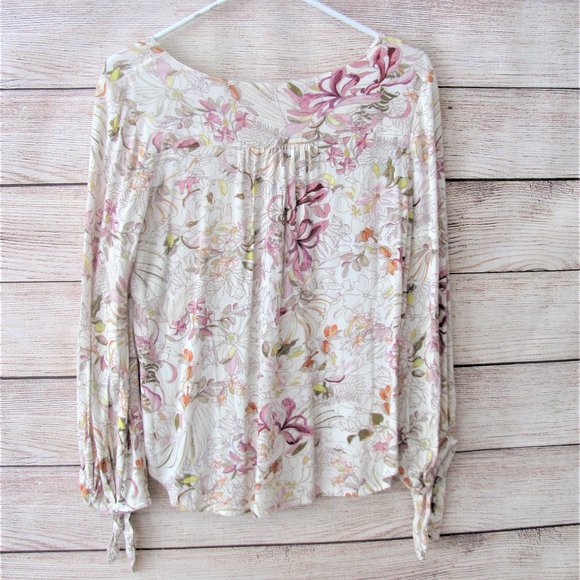 Maeve Pernille Floral Top - Picture 6 of 11